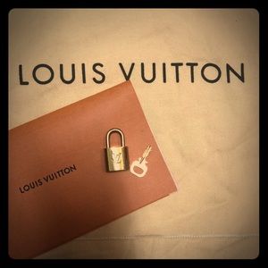 Louis Vuitton lock and key 🔐